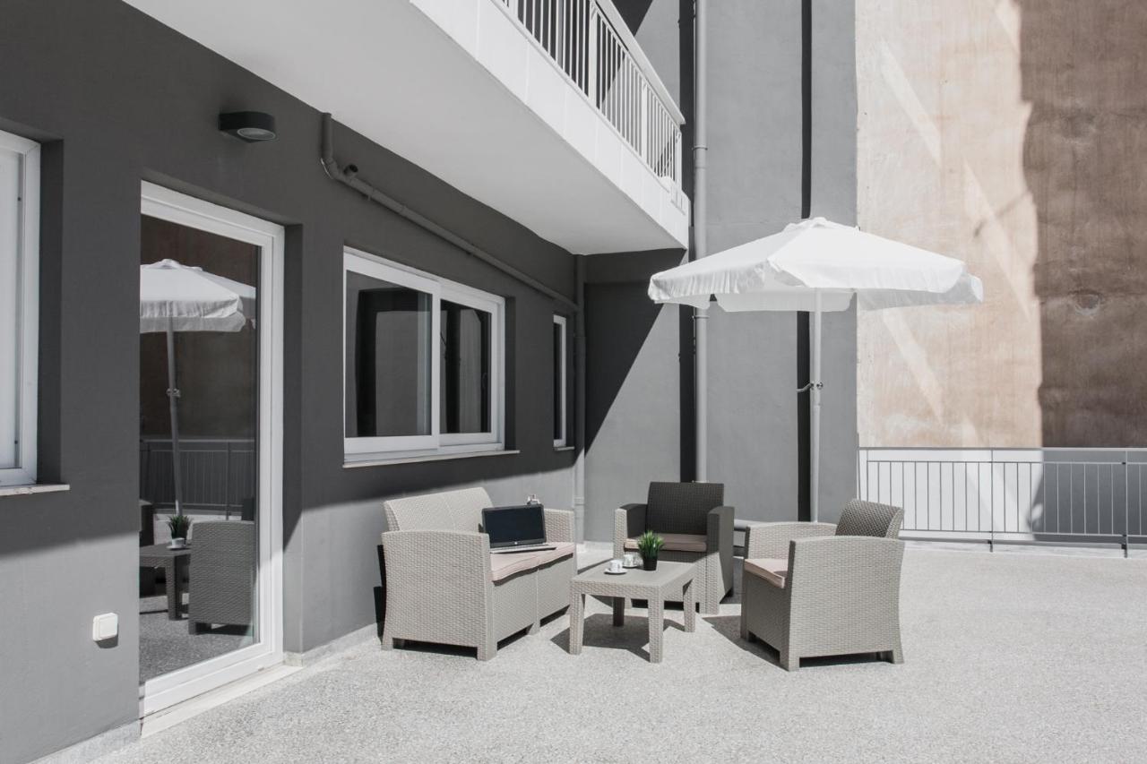 Wyz Attiki Aparthotel Αθήνα Εξωτερικό φωτογραφία
